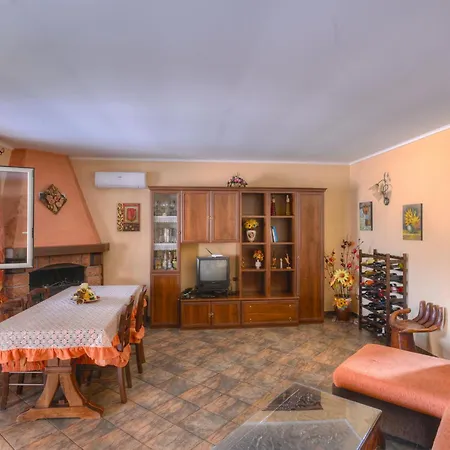 Villa Sally By Interhome