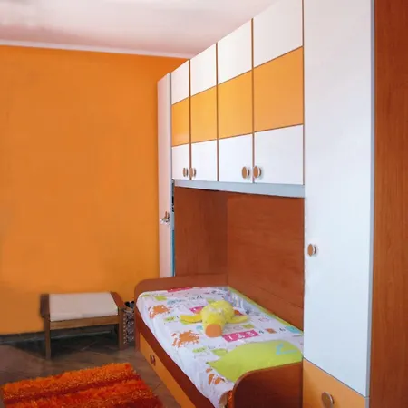 Sally By Interhome *